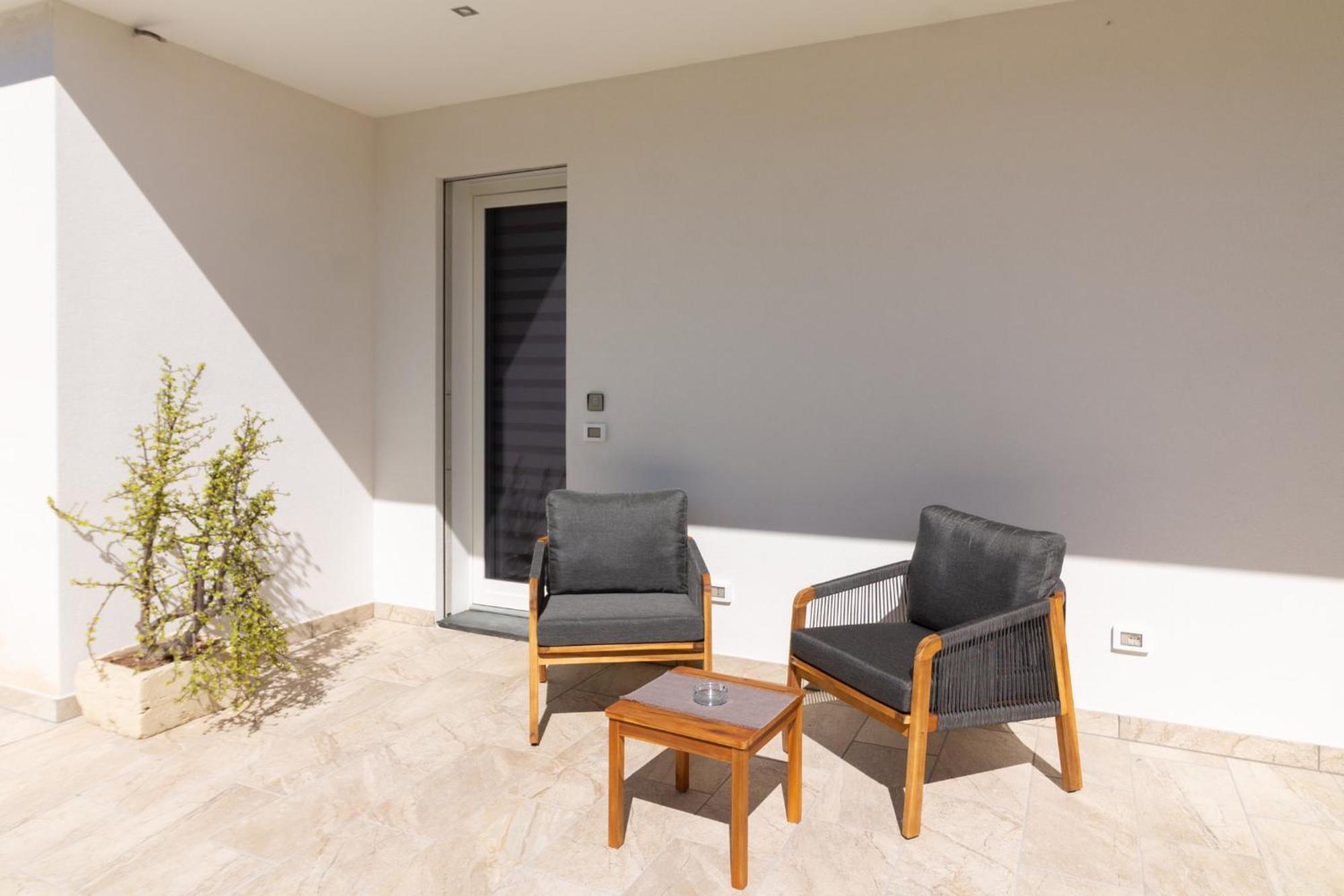 Sound Garden Charming Rooms Torre dell'Orso Exterior foto
